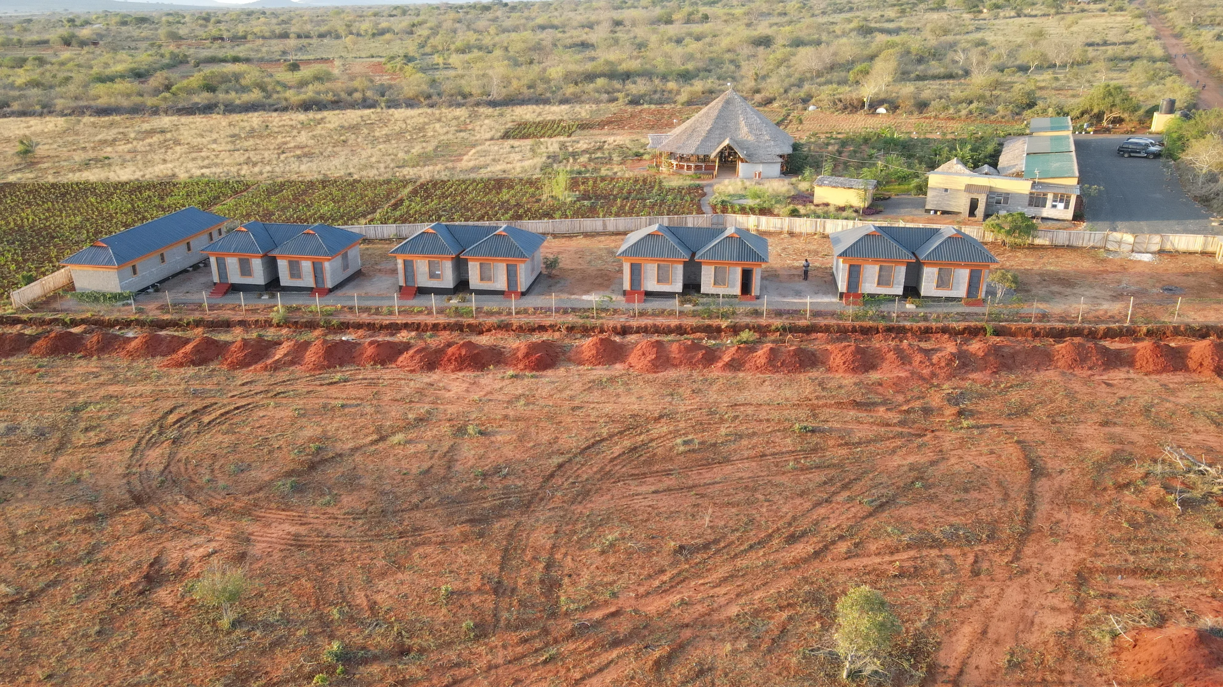 Tausa Tsavo Eco Lodge: Experiencing Tranquility and Adventure of the Tsavo National Park